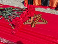 «Солдат вернулся домой»: спустя 85 лет останки красноармейца предали родной земле