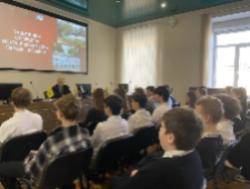 «Защитники Отечества: исторические вехи, образы, подвиги»: круглый стол РО РВИО СК